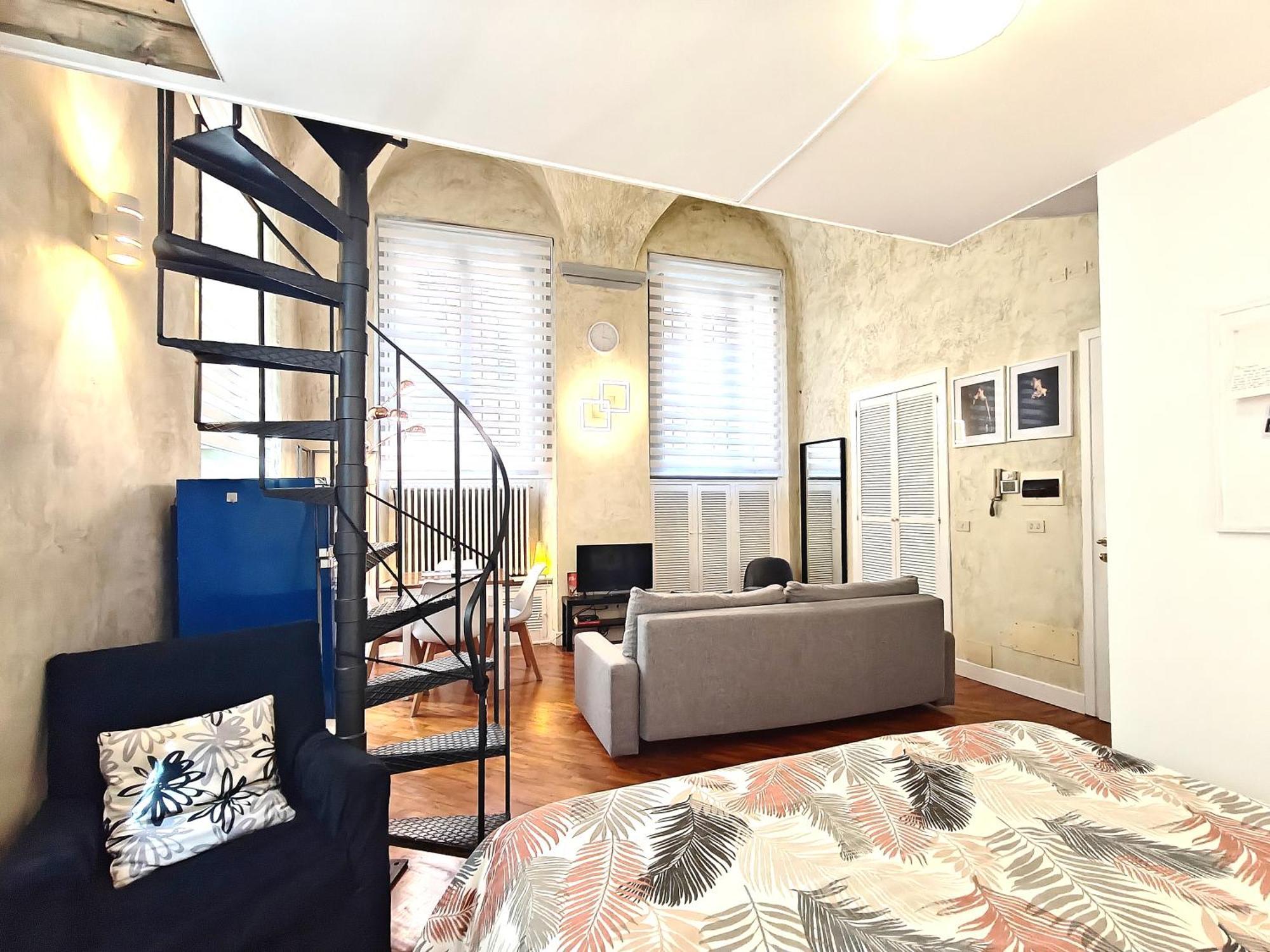 Chic Mamma Deluxe Loft Suite Флоренция Экстерьер фото